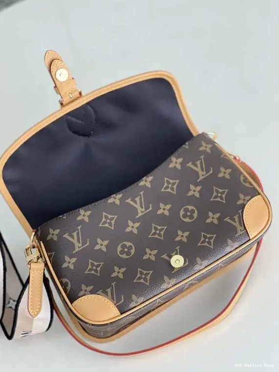Aaa replica bags VUITTON LOUIS Nano Diane 0618